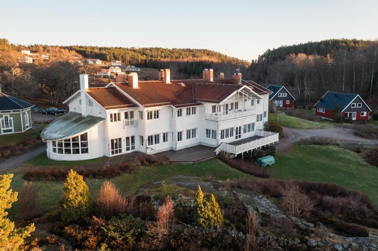 Ah Stifts- & Konferensgard Hotel Ljungskile Exterior foto
